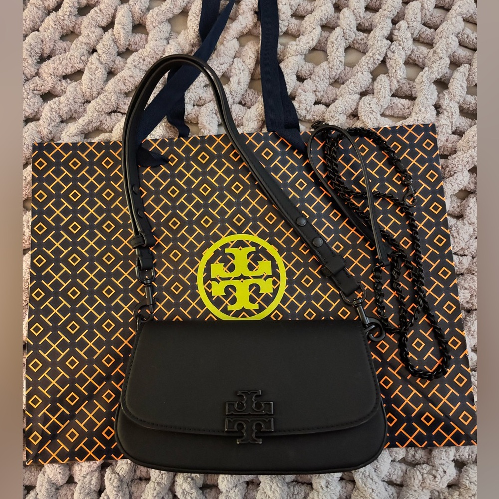 Tory Burch Matte black